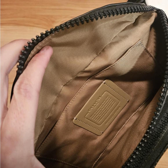 NWT Coach Track BB - Picture 3 of 3